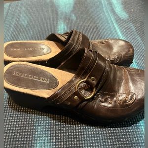 Brown man-made leather clogs by lower East Side Size 9.5